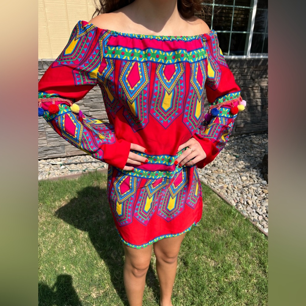 Colorful Boohoo Dress (Size 4)